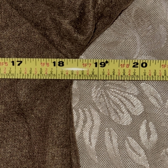 Ryu Long Sleeved Brown Top w/ Attached Scarf Shawl White & Black w/ Brown Medium - Picture 11 of 16